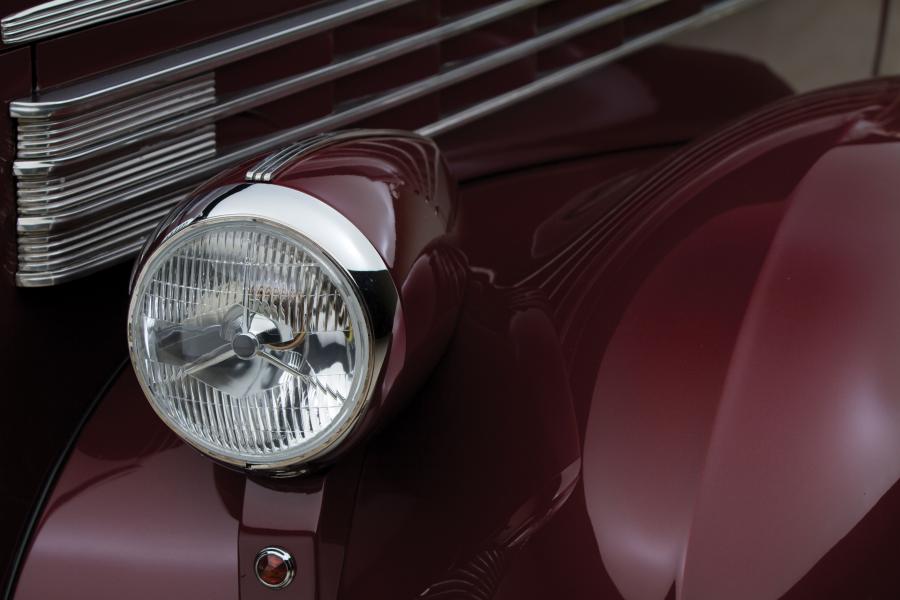 Детали экстерьера LaSalle Custom Convertible Coupe (38-5067) 1938 года  (фото 16 из 20)
